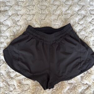Lululemon Track That High-Rise Lined Short 3" size 8